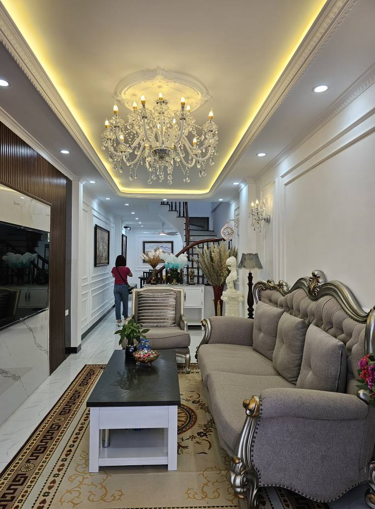 Bán nhà Đàm Quang Trung,Long Biên 5 tầng,46m lô góc nhỉnh 8 tỷ - Ảnh 1